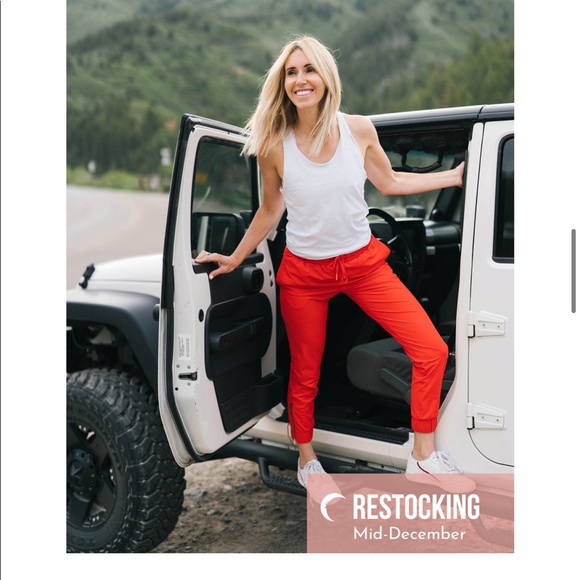 ZYIA Red Everywhere Joggers size Medium, like new - Picture 4 of 5